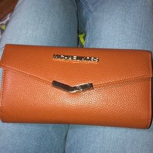 Michael Kors wallet
